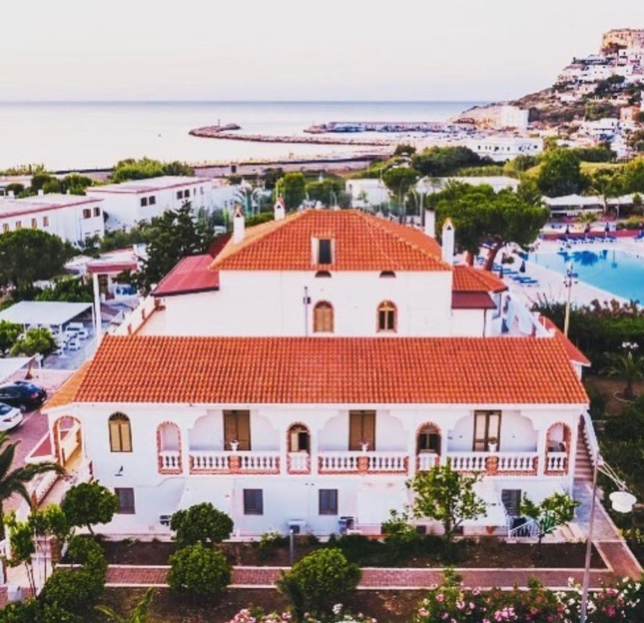 B&B Villa D'Amato Peschici Bagian luar foto